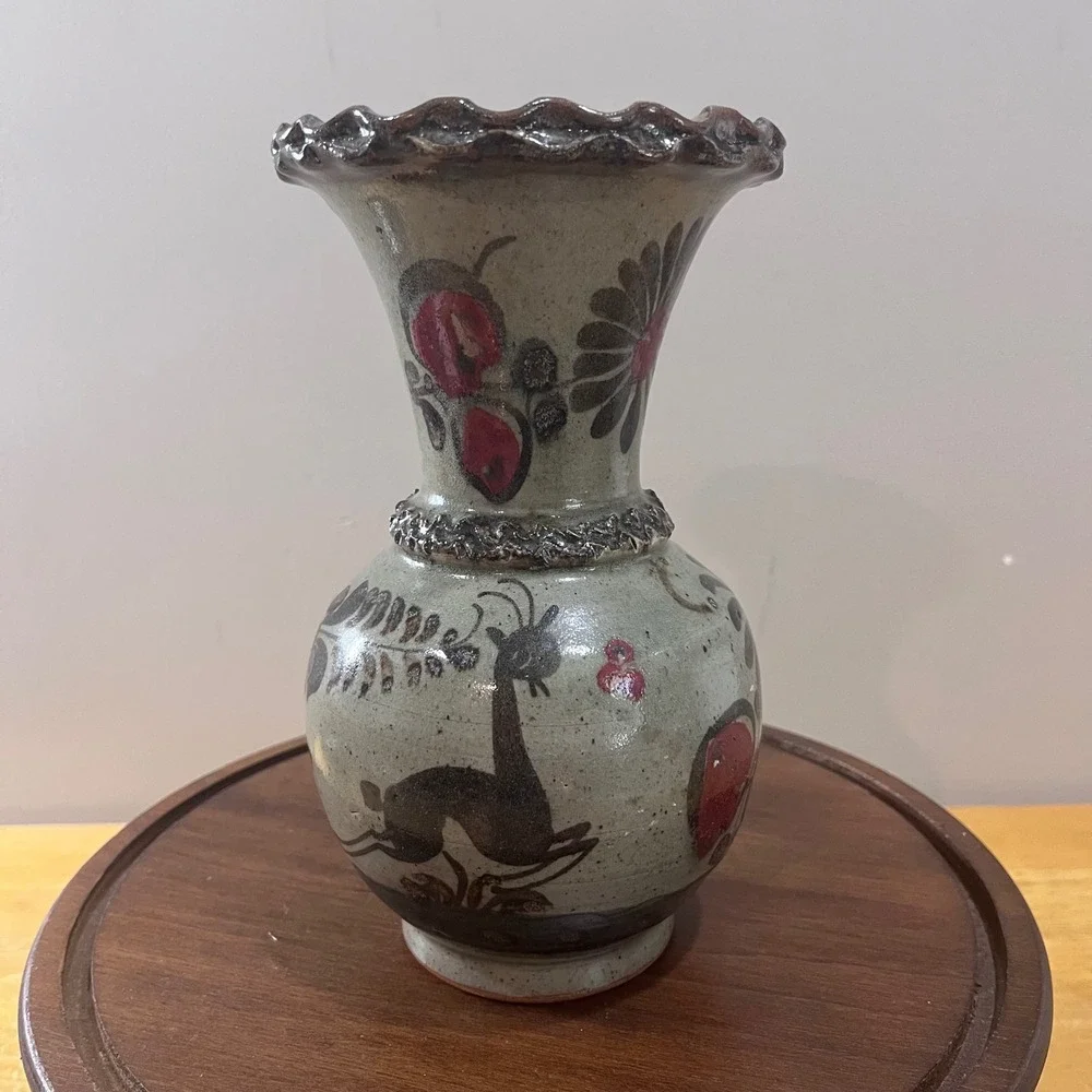 Vtg Tonala Mexican‎ Pottery Vase Hand Painted Deer Floral Scalloped Rim 8.75